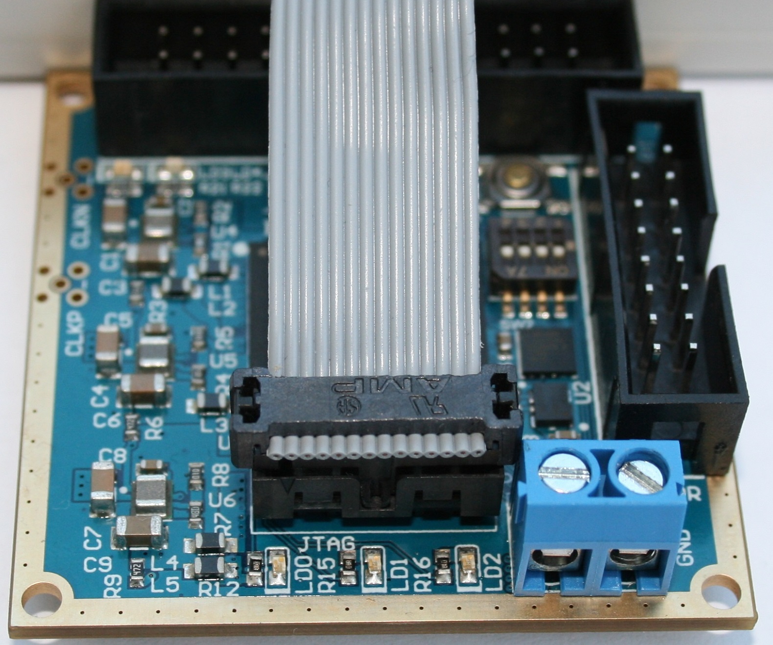 Tiny FPGA module, resistor jumpers, bottom layer