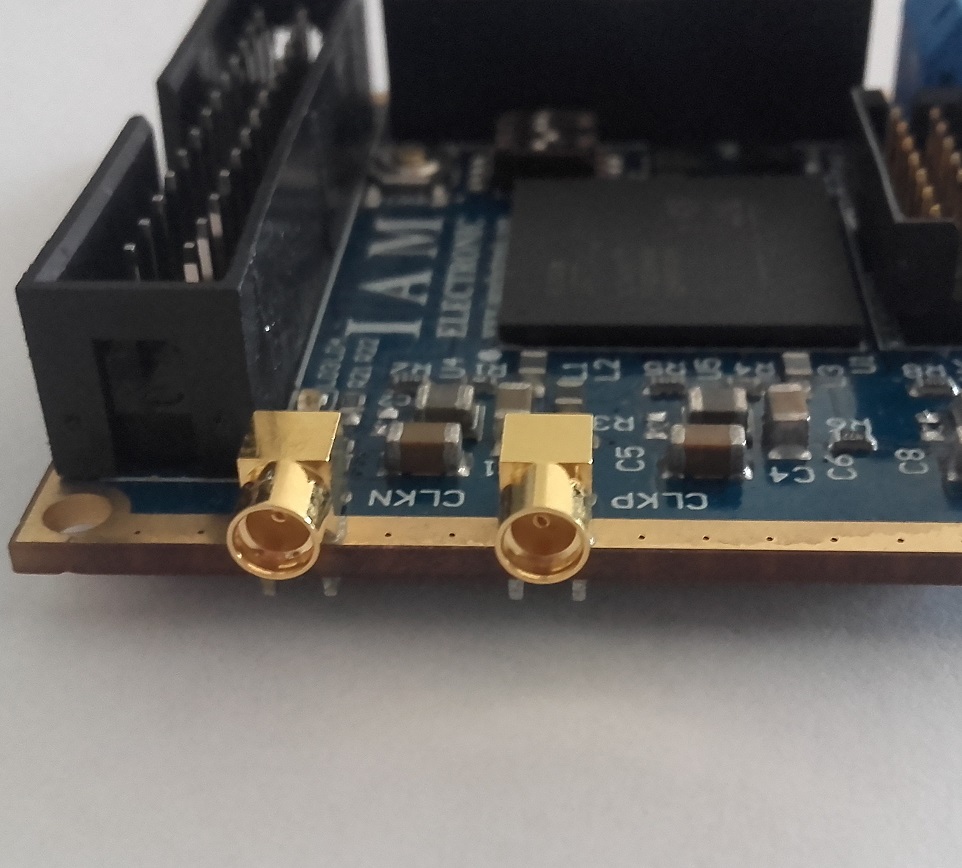 Tiny FPGA module, MMCX input/output